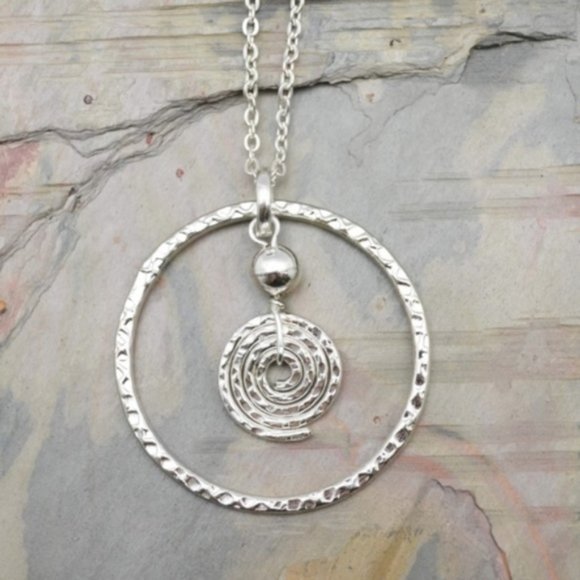 Hammered Silver Circles Long Necklace - Picture 1 of 1